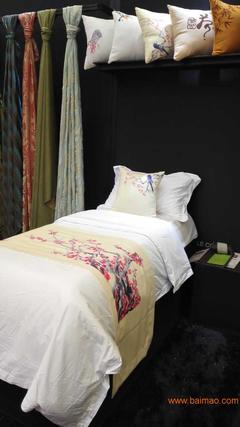 床尾巾采购指南 高效酒店床品管理与成本优化策略